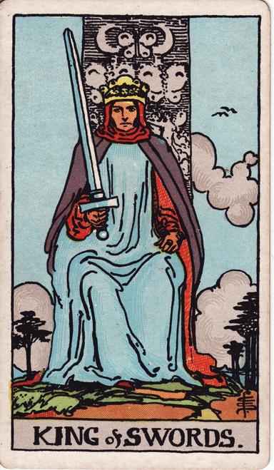 מלך החרבות tarot card